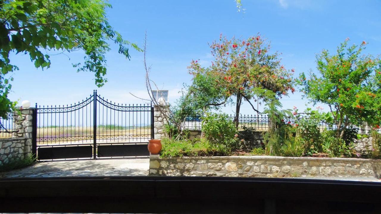 Agrambeli Rooms & Apartments Lefkada City Exterior foto